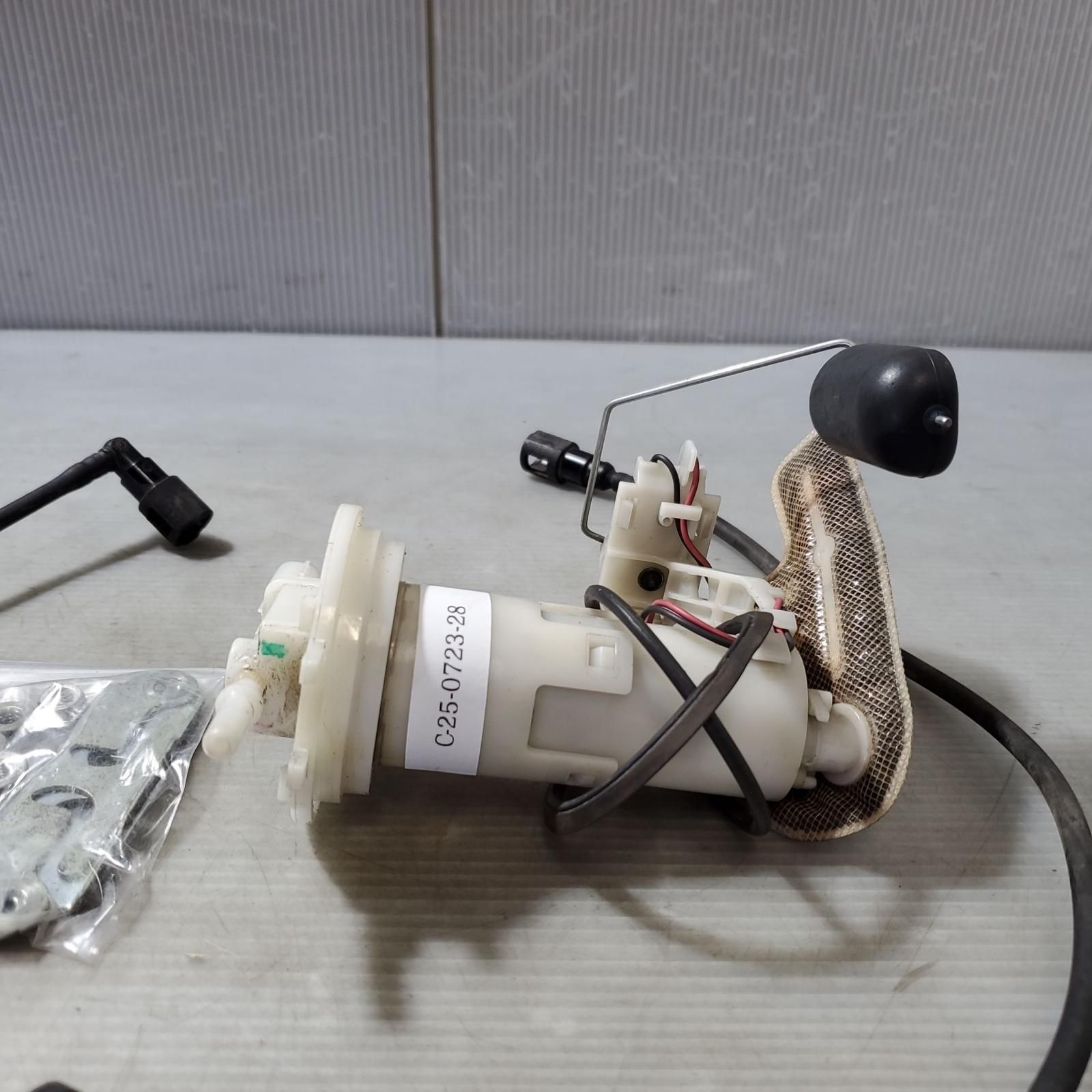 カユ HONDA 郵政カブ110 JA07 フューエル ポンプ C110PRO ホンダ - メルカリ