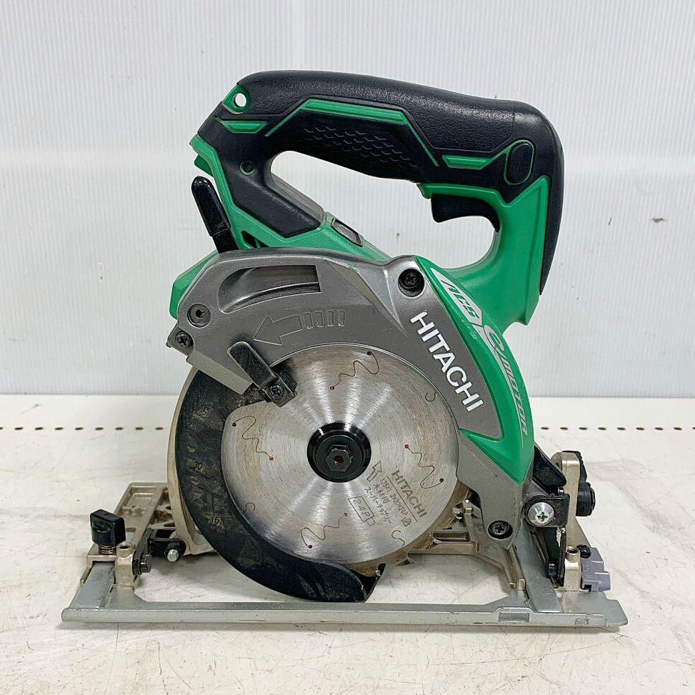 日立コードレス丸のこ HiKOKI(ハイコーキ) 18V コードレス丸のこ 充電式 刃径125mm 蓄電池・充電器別売り 本体のみ C18DBL(NN)