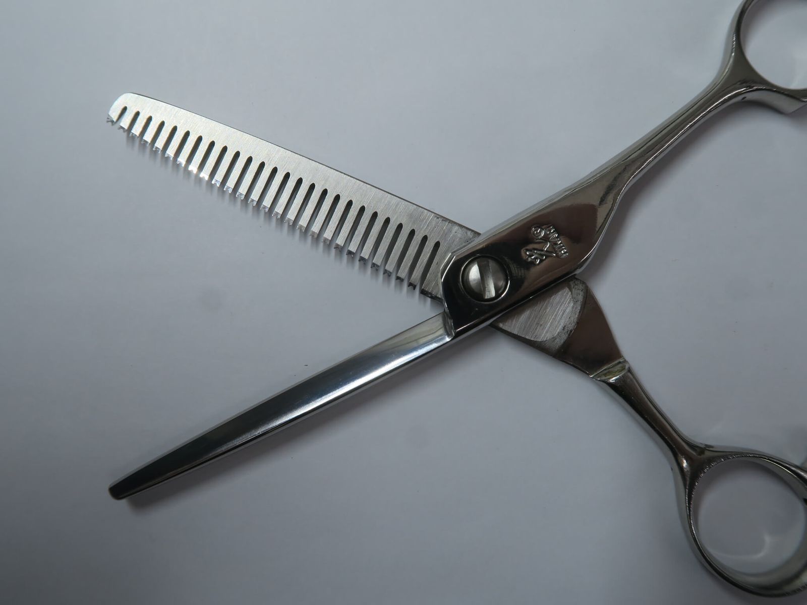 Dランク【光シザー HIKARI ヒカリ】 C&T 726 セニング 美容師・理容師