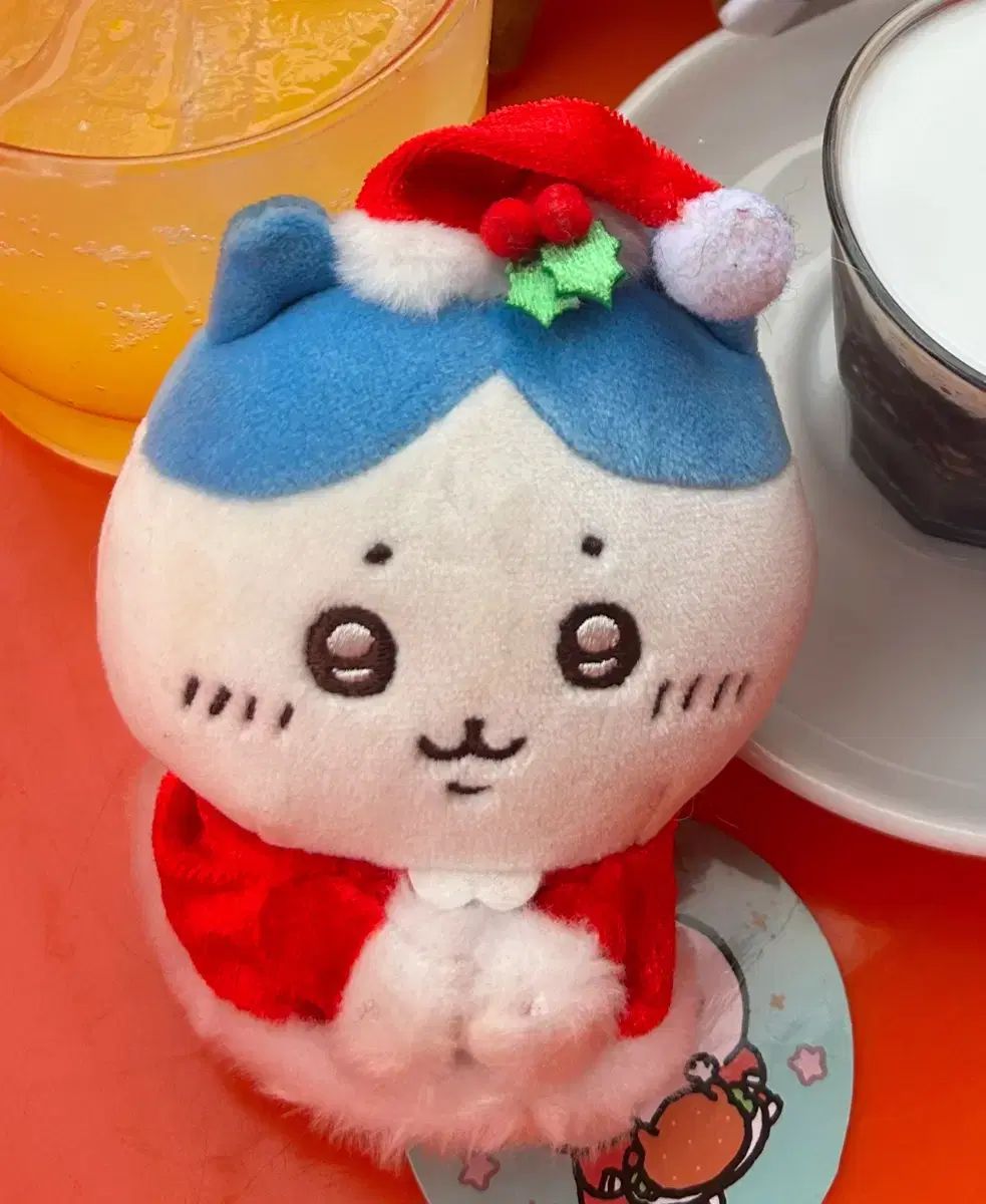 【雷市場（ポンジャン）商品韓国直送】 2020 サンタクロース クリスマス ハチワレ ボールチェーン ぬいぐるみ