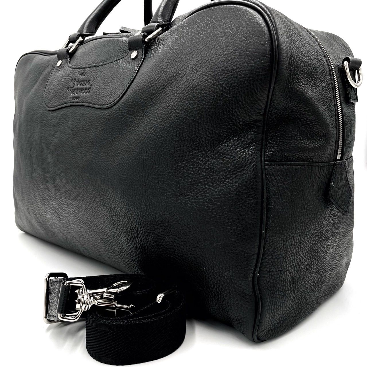 Vivienne Westwood ブラックボストンバッグ ヴィヴィアンウエストウッド ハンドバッグ ロゴ付き ボストンバッグ