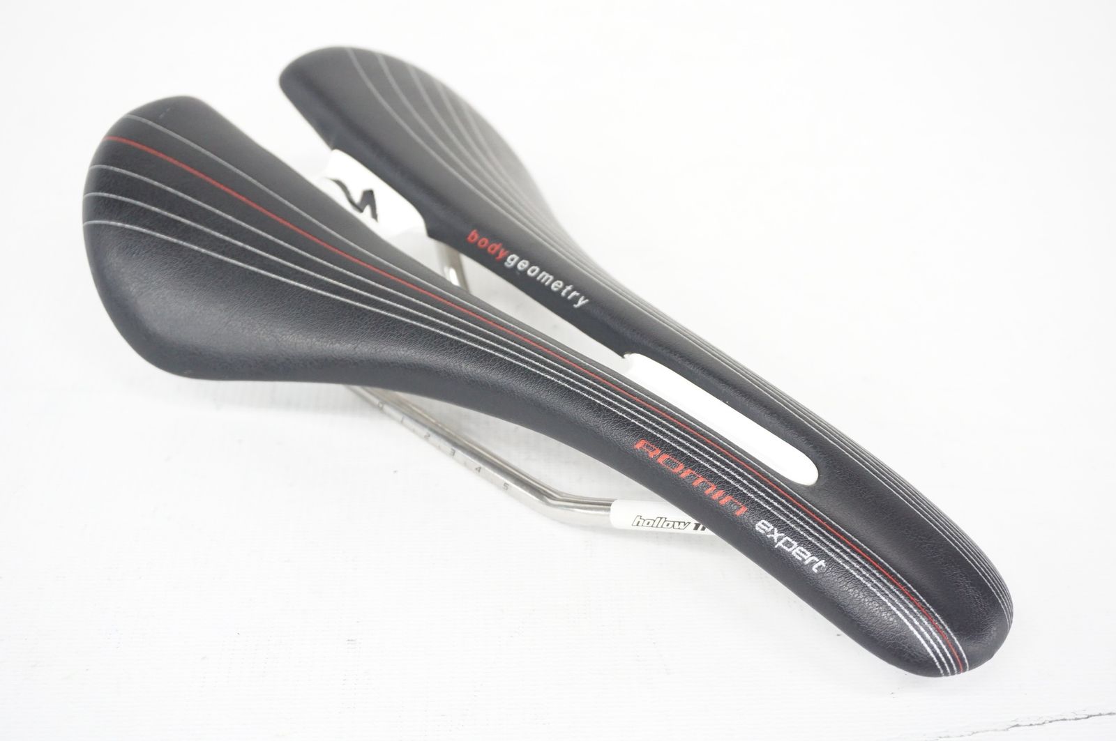 SPECIALIZED 「スペシャライズド」 ROMIN EXPERT サドル