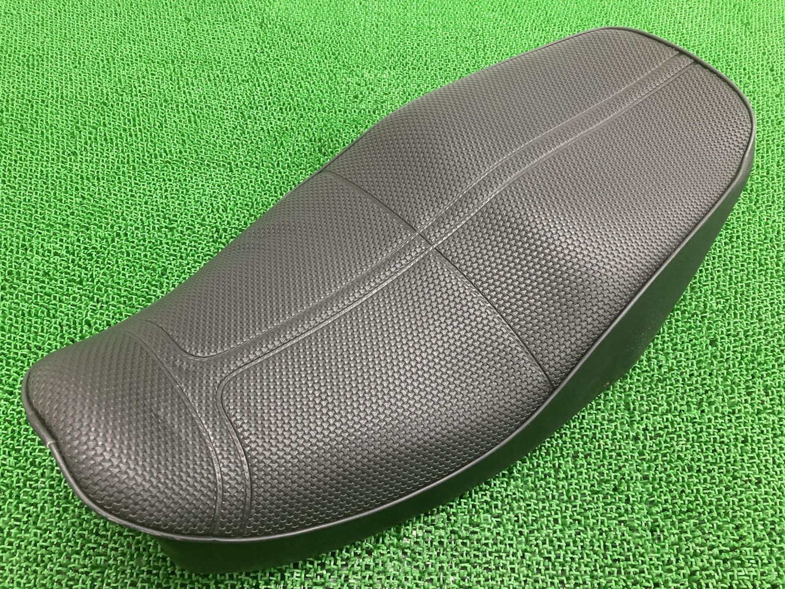 Kawasaki ゼファーχ 純正シート 張り替え済 ゼファー400 シート Kawasaki ゼファーχ 純正シート 張り替え済 ゼファー400 シート