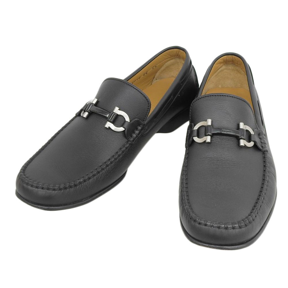 サルバトーレ フェラガモ 黒 ガンチーニローファー 26cm 除菌・消臭済み サルバトーレ フェラガモ 黒 ガンチーニローファー 26cm 除菌・消臭