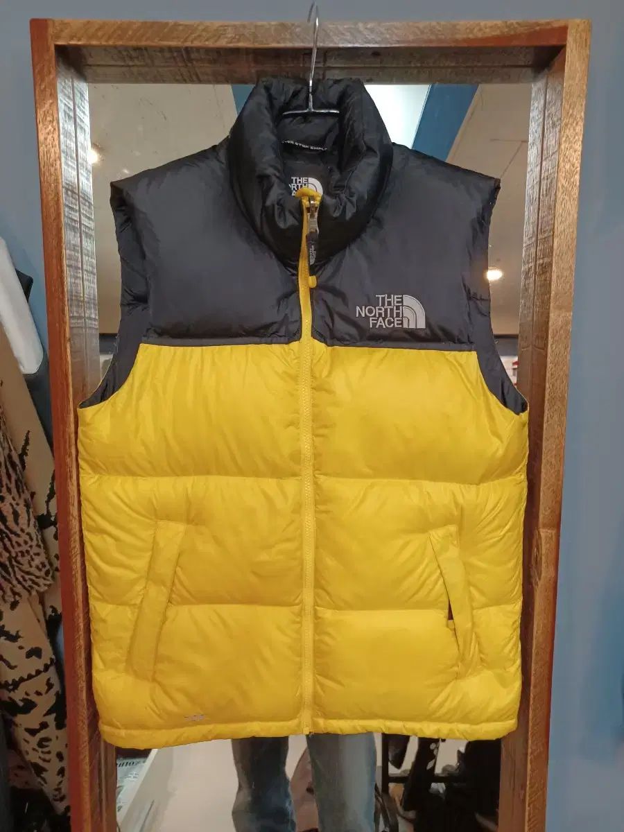 THE NORTH FACE(ザノースフェイス) Nuptse(ヌプシ) 700 ダウン