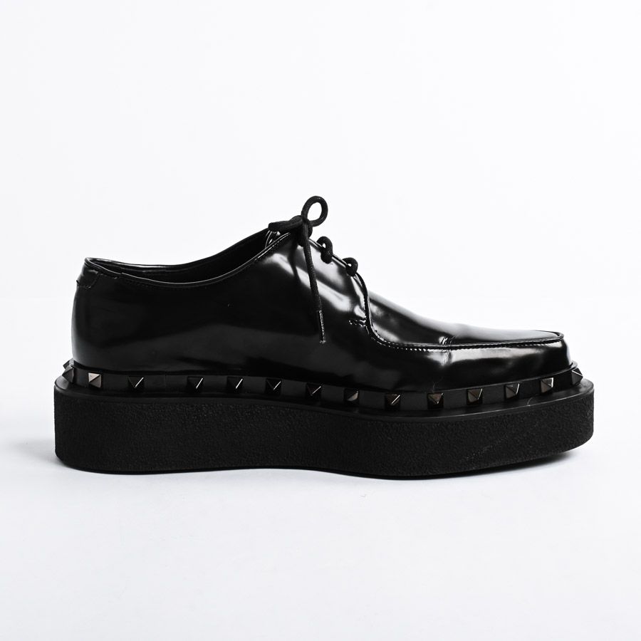 VALENTINO ロックスタッズ ローファー ヴァレンティノの、ロックスタッズ ローファー - 「プラダ