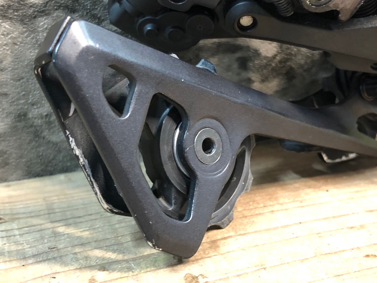 IQ672 シマノ SHIMANO アルテグラ ULTEGRA RD-R8050 SS リアディレイラー 11s Di2 電動 ガリ傷 BRIGHTFACE_UK