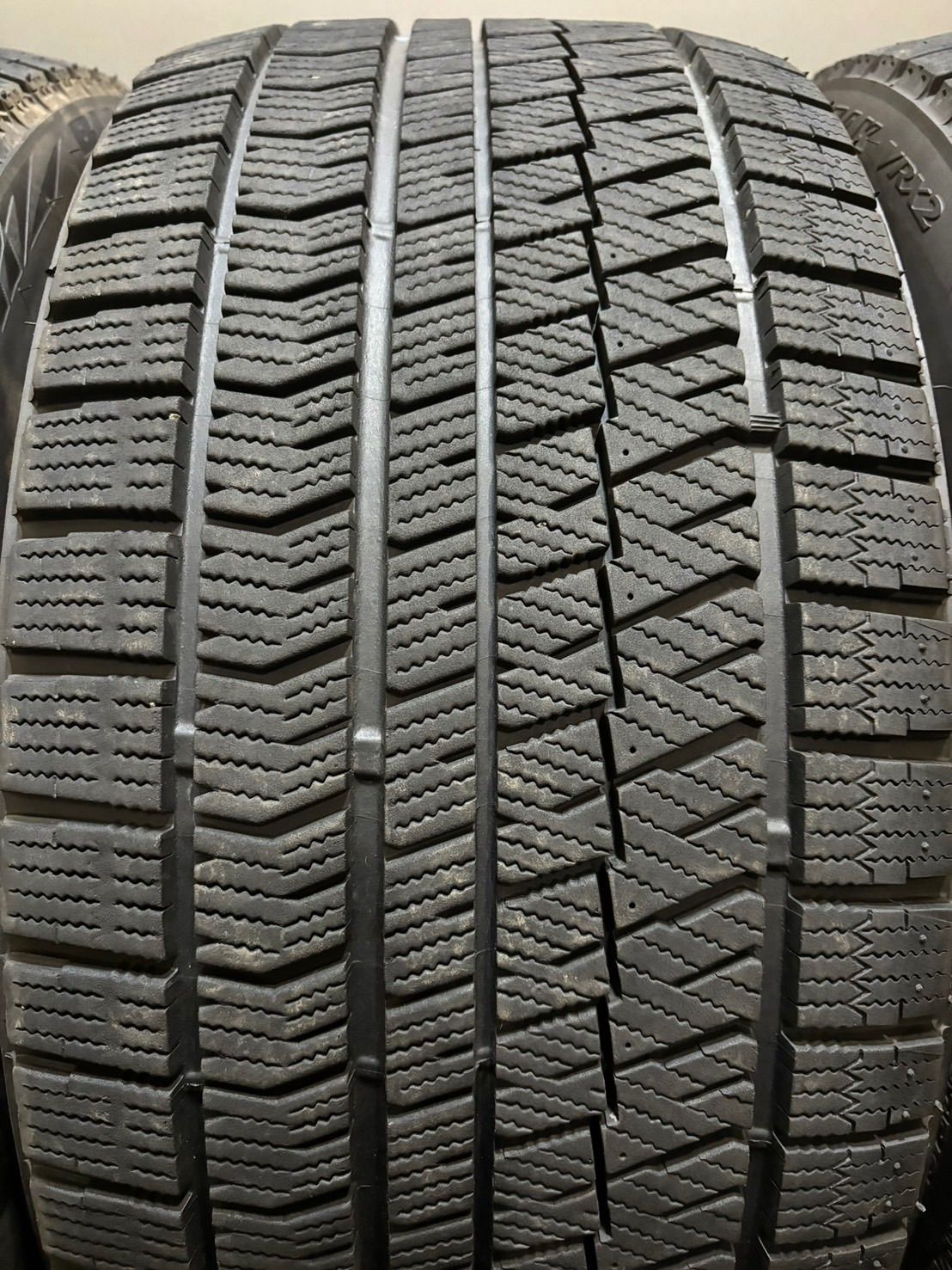 35R19 BRIDGESTONE