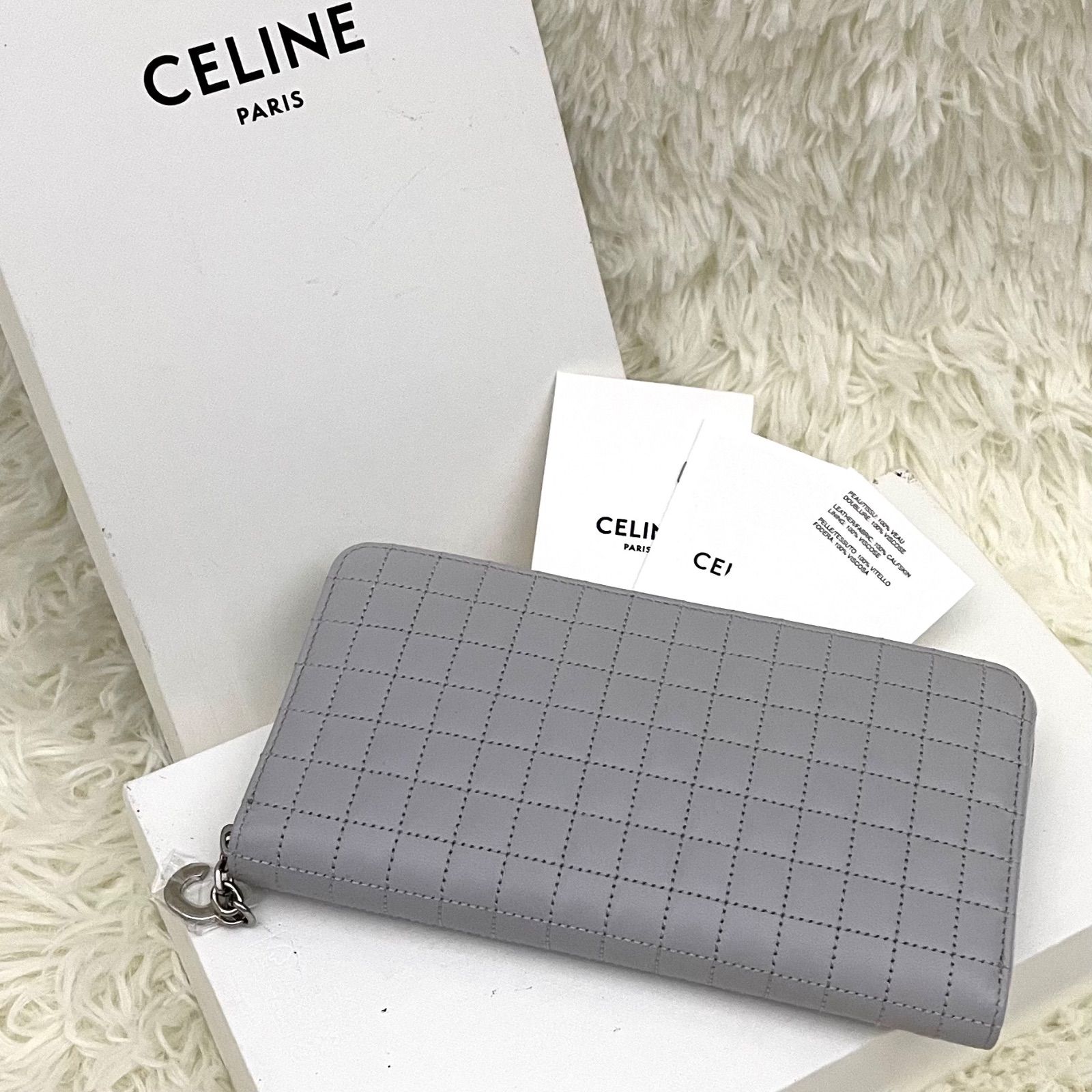 未使用品】CELINE セリーヌ キルティングレザー Cチャーム