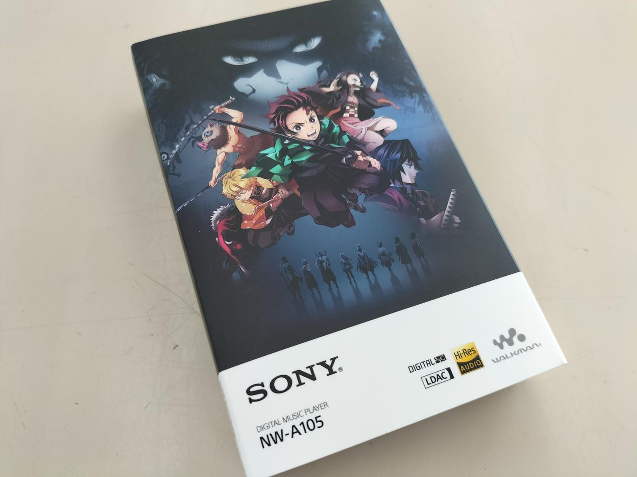 炭治郎＆禰豆子　ソニー　NW-A105 鬼滅の刃　SONY　ウォークマン 鬼滅の刃」とソニーがコラボ、ハイレゾウォークマンとヘッドホン