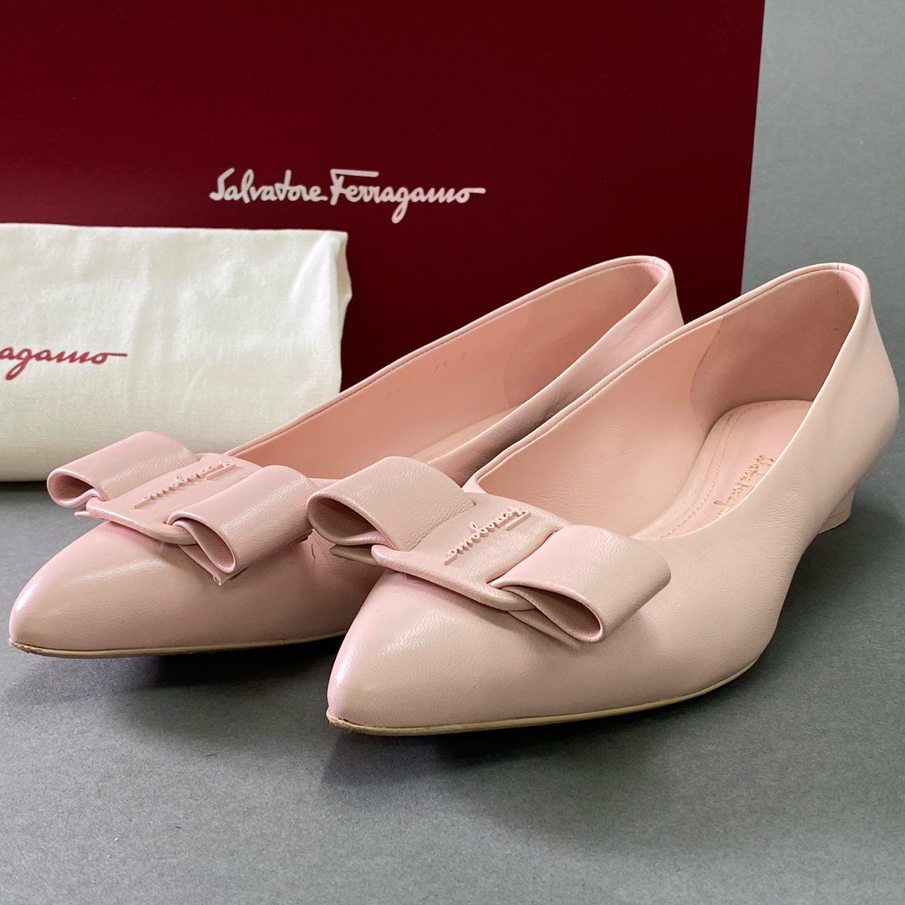 【美品】サルバトーレフェラガモ VIVA パンプス　フラットシューズ 24.5 Salvatore Ferragamo VIVA フラット