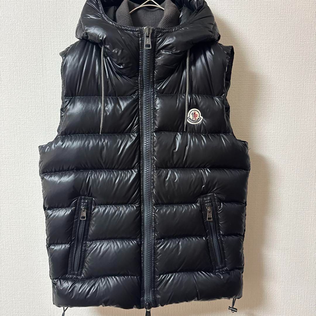 モンクレール BARTHOLOME GILET バルトロメ ジレ ダウンベスト - メルカリ