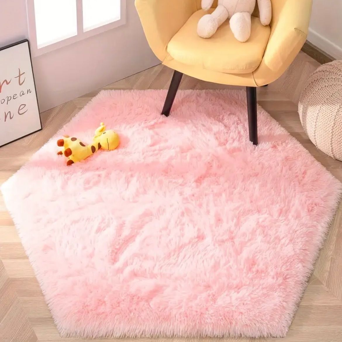 マット 女の子の部屋用 六角形 プリンセスマット ふわふわ柔らかい滑り止め仕様 洗濯機可 ベッドルーム用 寮 装飾 最適 かわいいデザインラグ シンプルデザイン リビングルーム ダイニン