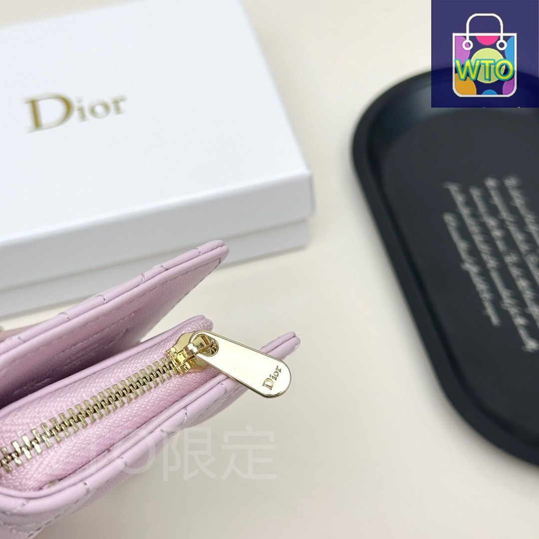 頭層小羊皮で仕上げ細かい作り内装充実-WTO輸入2