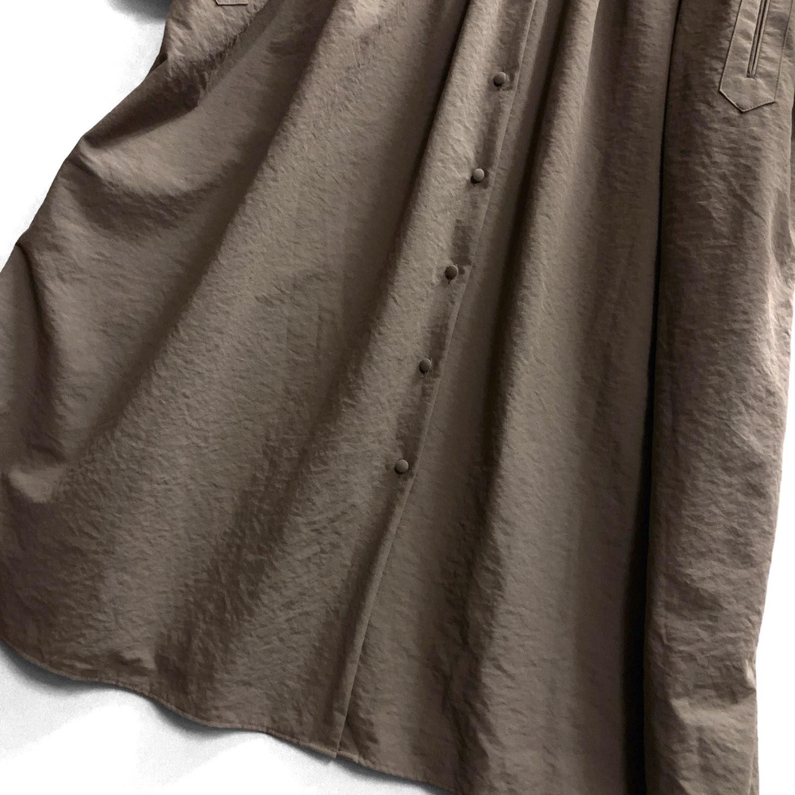 フクロウとアサツユに浮かぶコッコ 