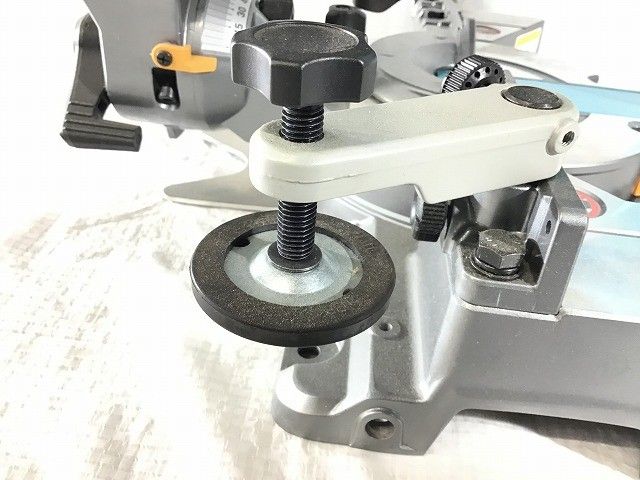 バッテリー 充電器別売