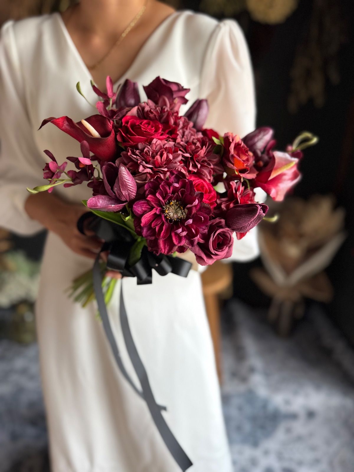 ダリア×チューリップクラッチブーケ☆ブートニア アーティフィシャル