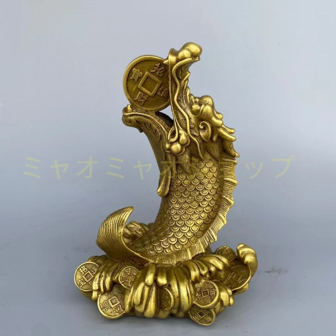 ドラゴン 龍 神龍 魚 オブジェ 置物 金 ゴールド 黄金 卓上置物 風水 仏像 縁起物 玄関 昇運 縁起物 魔除け インテリア リビング 贈り物 かっこいい