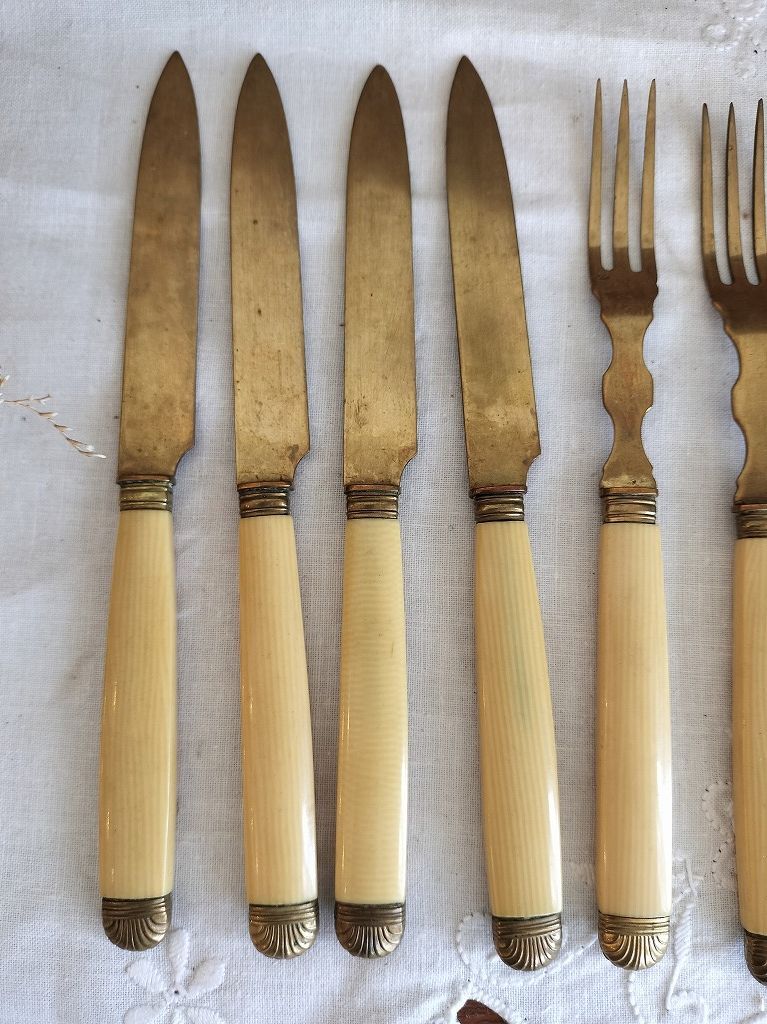 カトラリーセット ナイフ/フォーク 12本 マザーオブパール ケース 英国