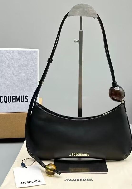 ジャックムス JACQUEMUS レディース  ビーズショルダーバッグで トートブラック