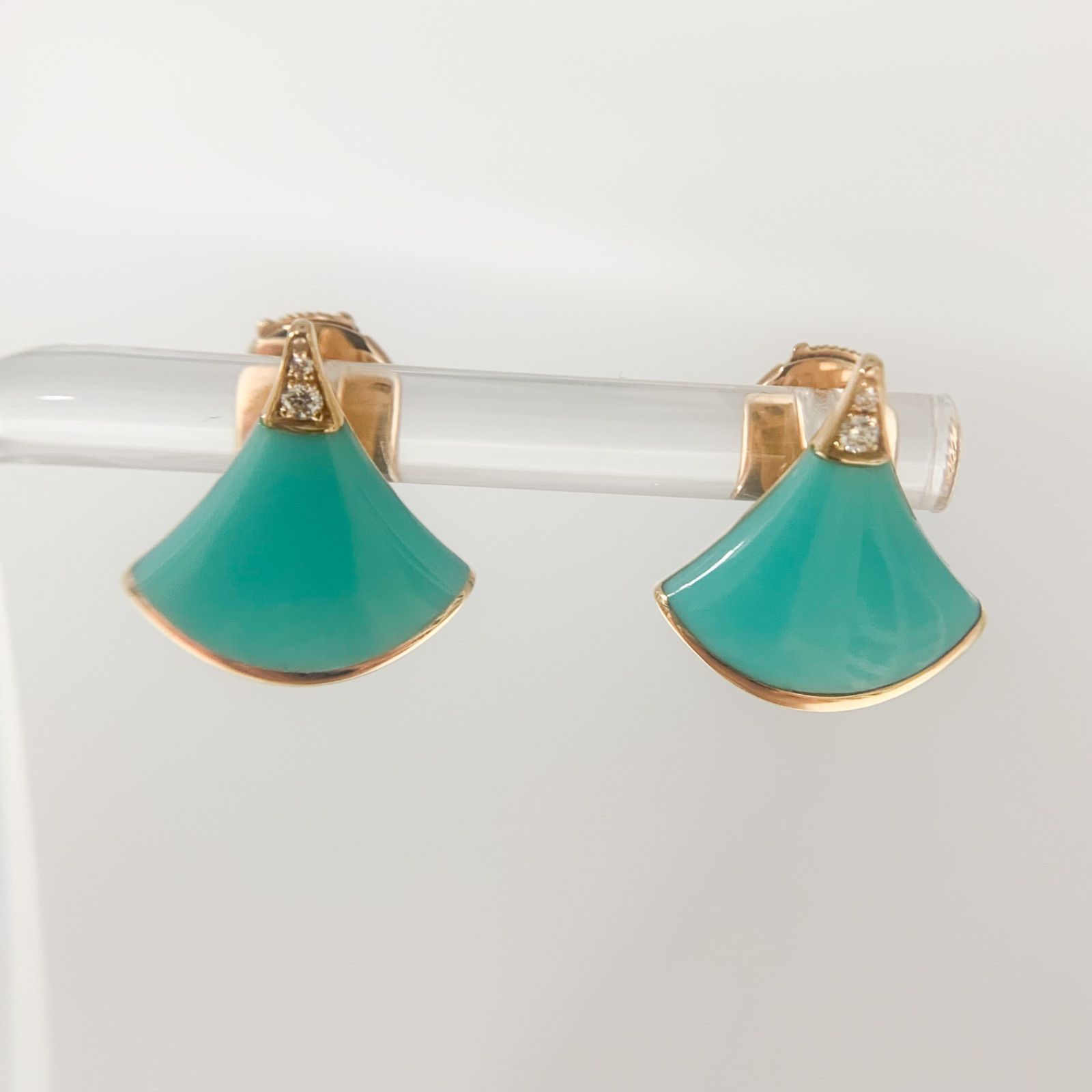 R*a様 BVLGARI ブルガリ ディーヴァドリーム ピアス Au 750 片 R*a様 BVLGARI ブルガリ ディーヴァドリーム ピアス Au 750 片