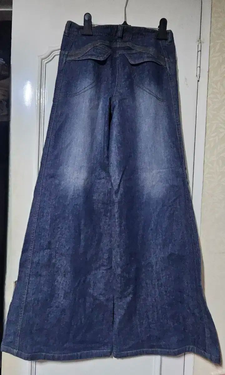 OBZEE オブジェ ワイドフィット デニム