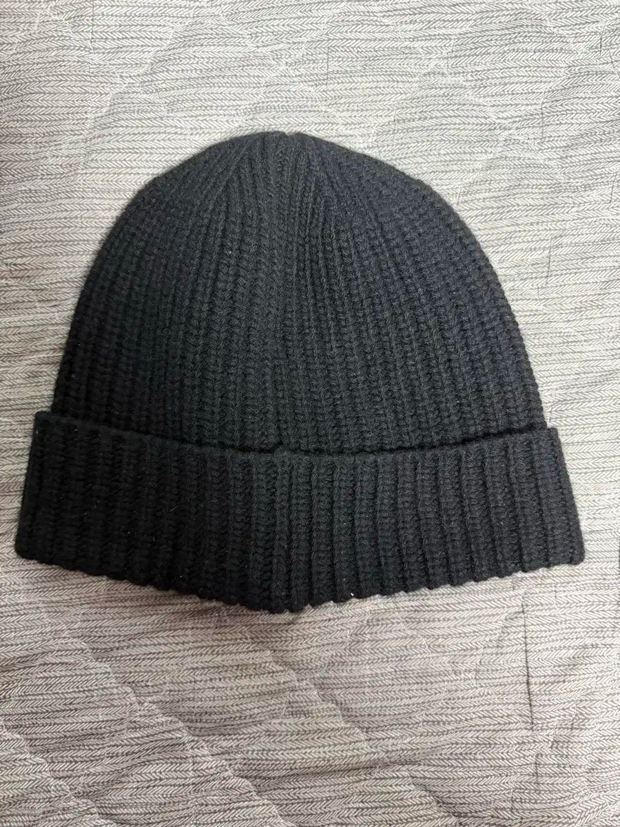STONE ISLAND(ストーンアイランド) ビーニー ブラック ニット帽