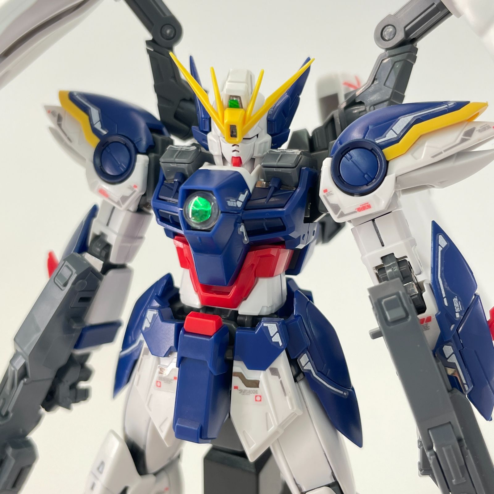 香港限定　ガンプラ　ガンダムウイングゼロ　EW ver RG 1/144 Amazon.co.jp: RG Mobile Suit Gundam W XXXG-00W0 Wing Gundam