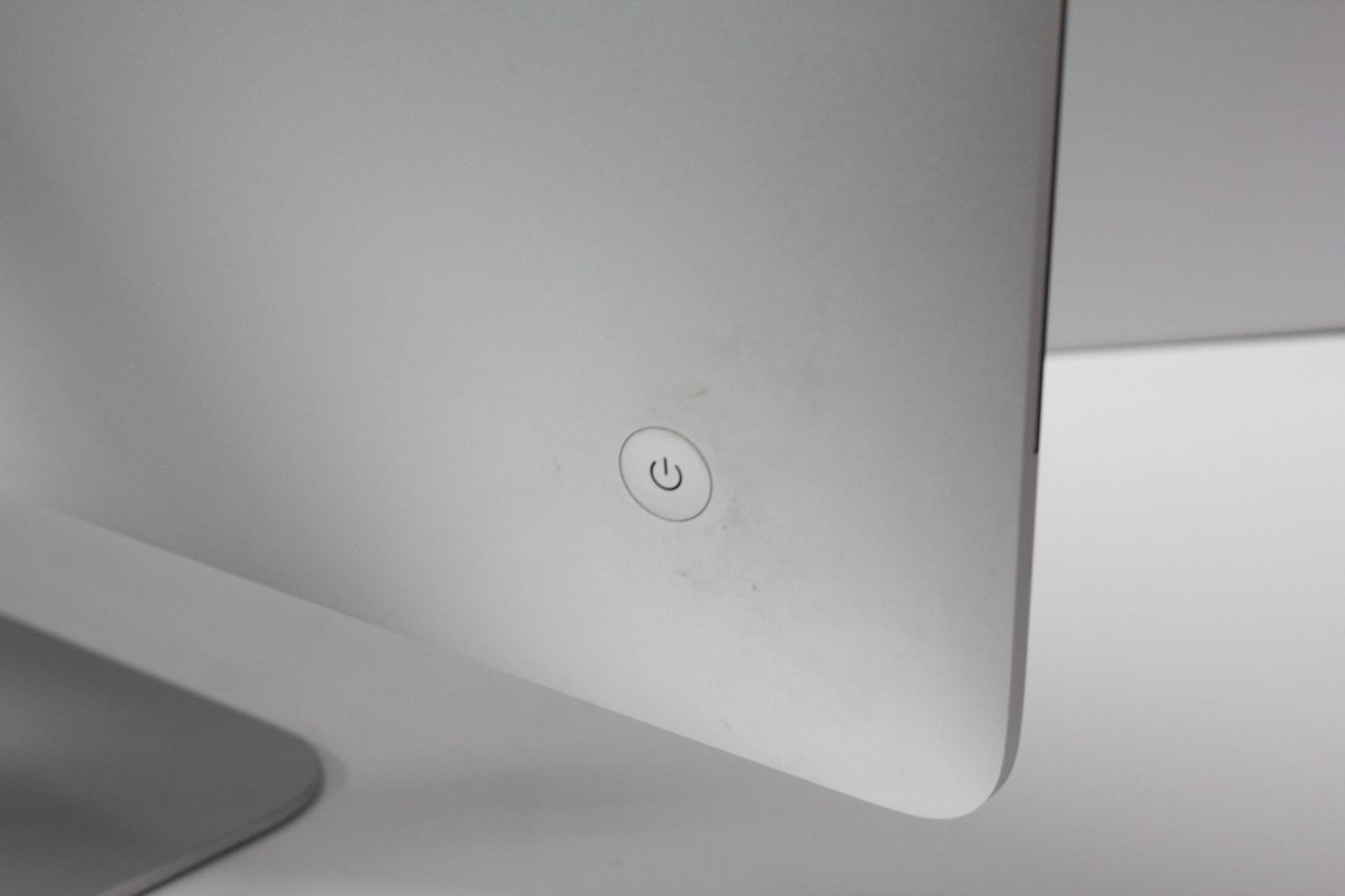 iMac 21.5インチ 2017 HDD1TB|8GB MMQA2J|A ④ CHRISTIANNAURATH_COM_BR