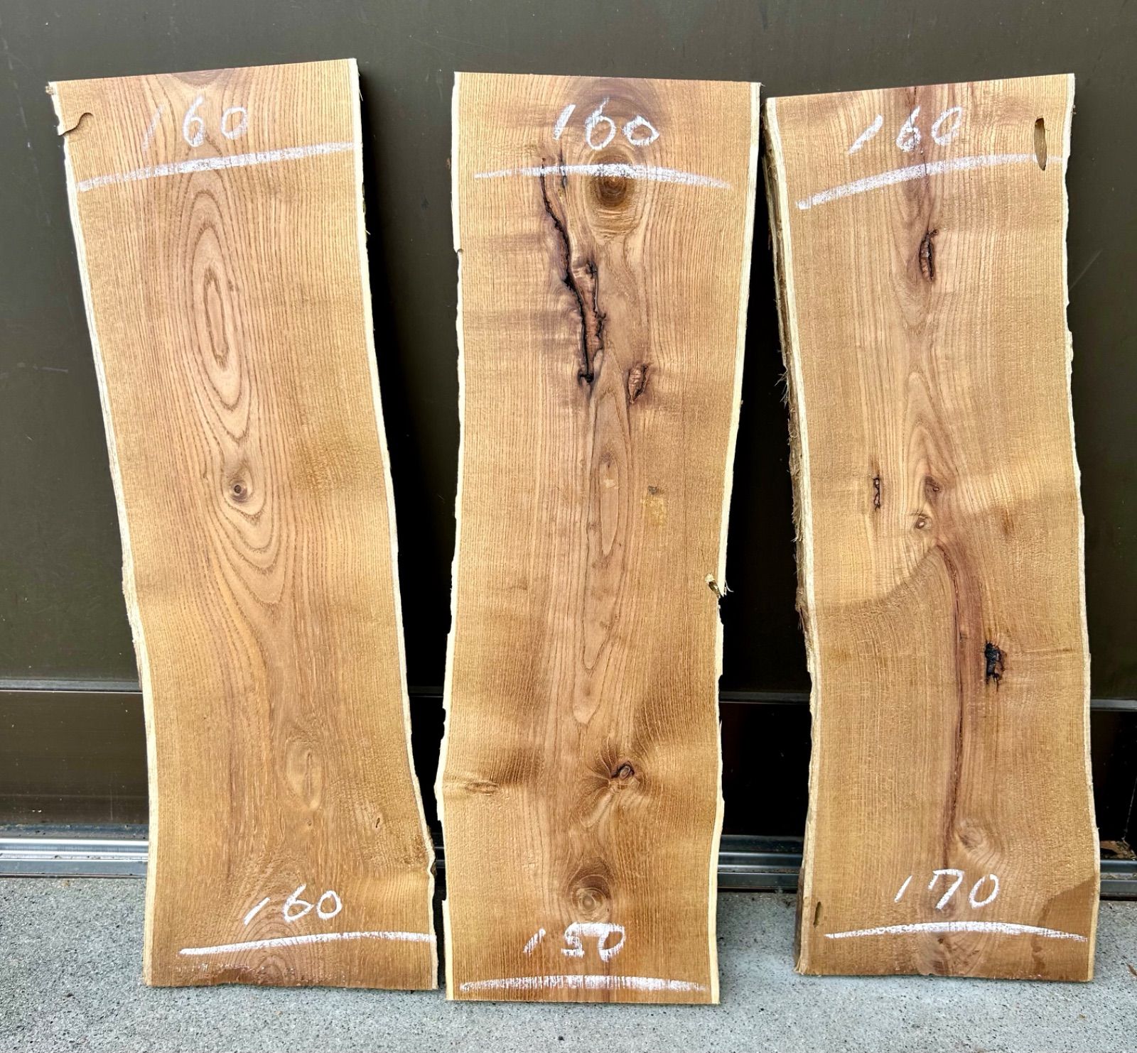 槐　一枚板　希少‼️ 槐 一枚板 希少‼️ 槐 3枚セット 1枚板 無垢材 DIY