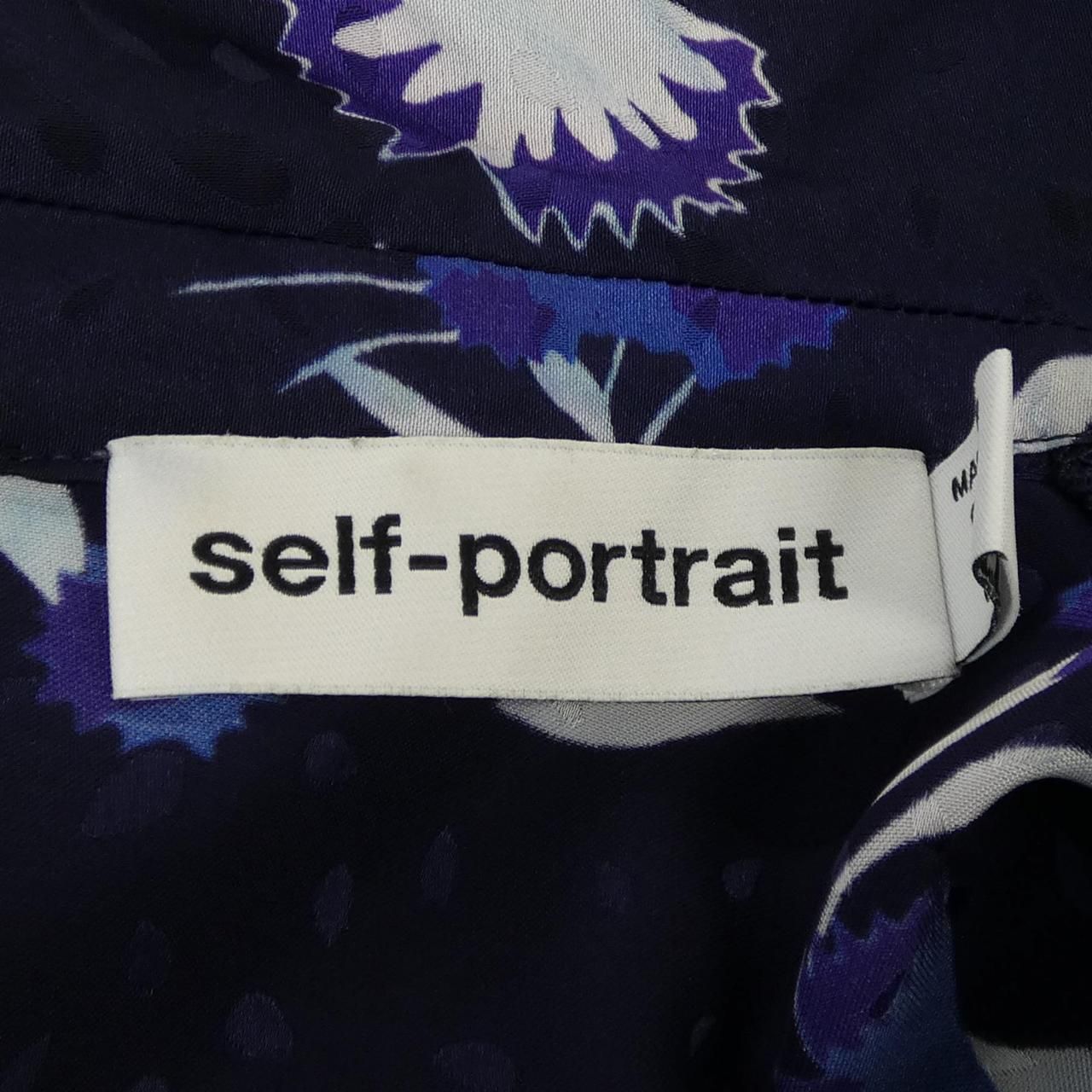 セルフポートレイト self-portrait