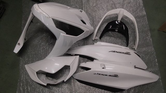 アクシスZ　SED7J　の　カウルセット　傷　欠け　爪折れ:#1752205478