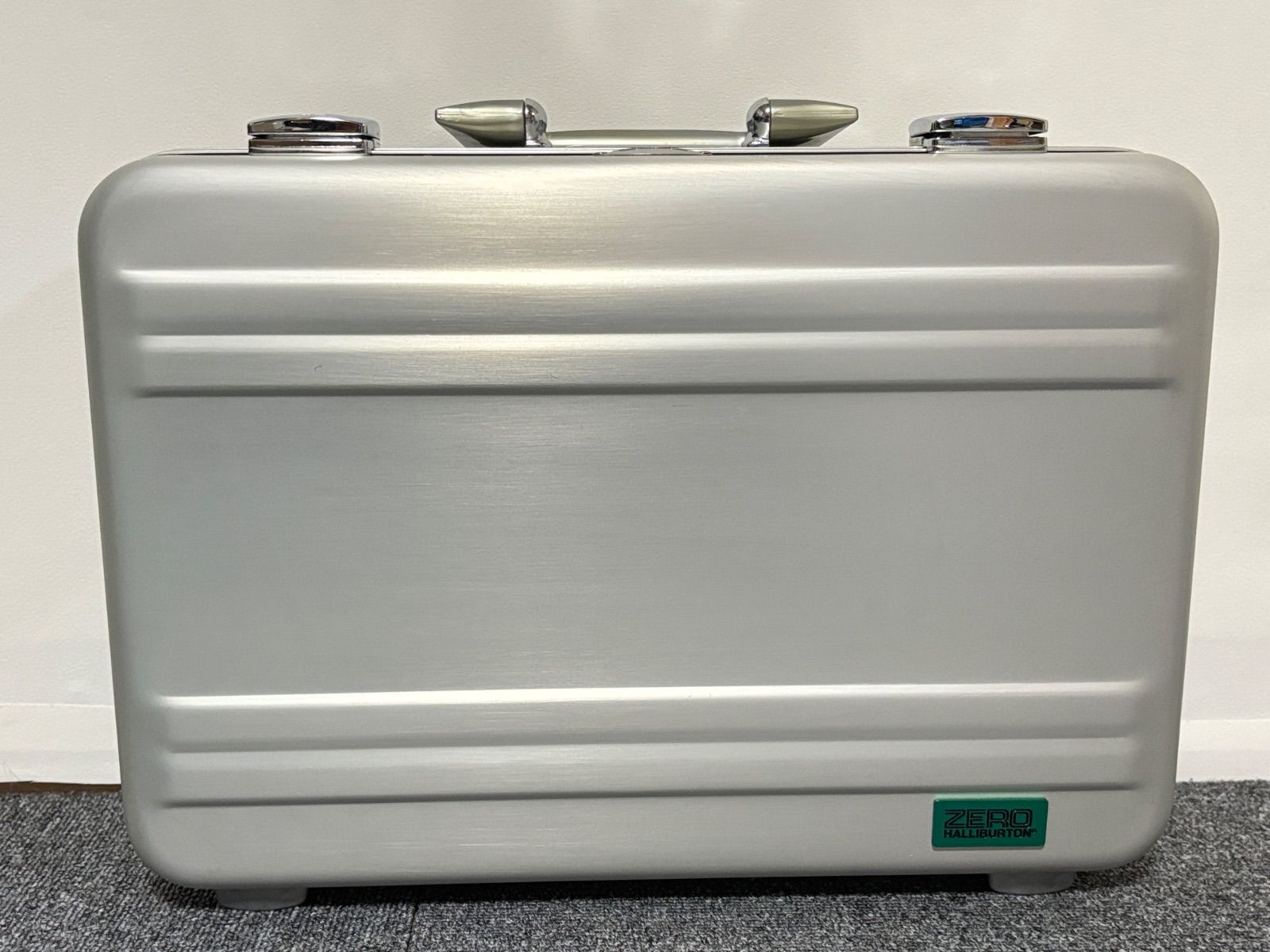 レア 希少 ZERO HALLIBURTON ゼロハリバートン アタッシュケース 限定 