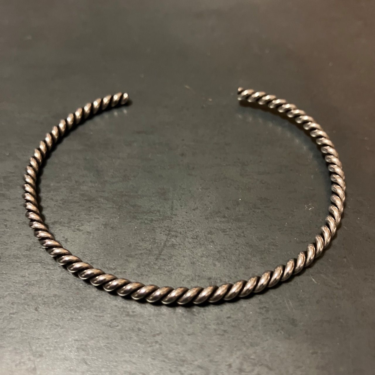 SILVER925 TWIST DESIGN BANGLE/シルバー/ブレスレット/バングル