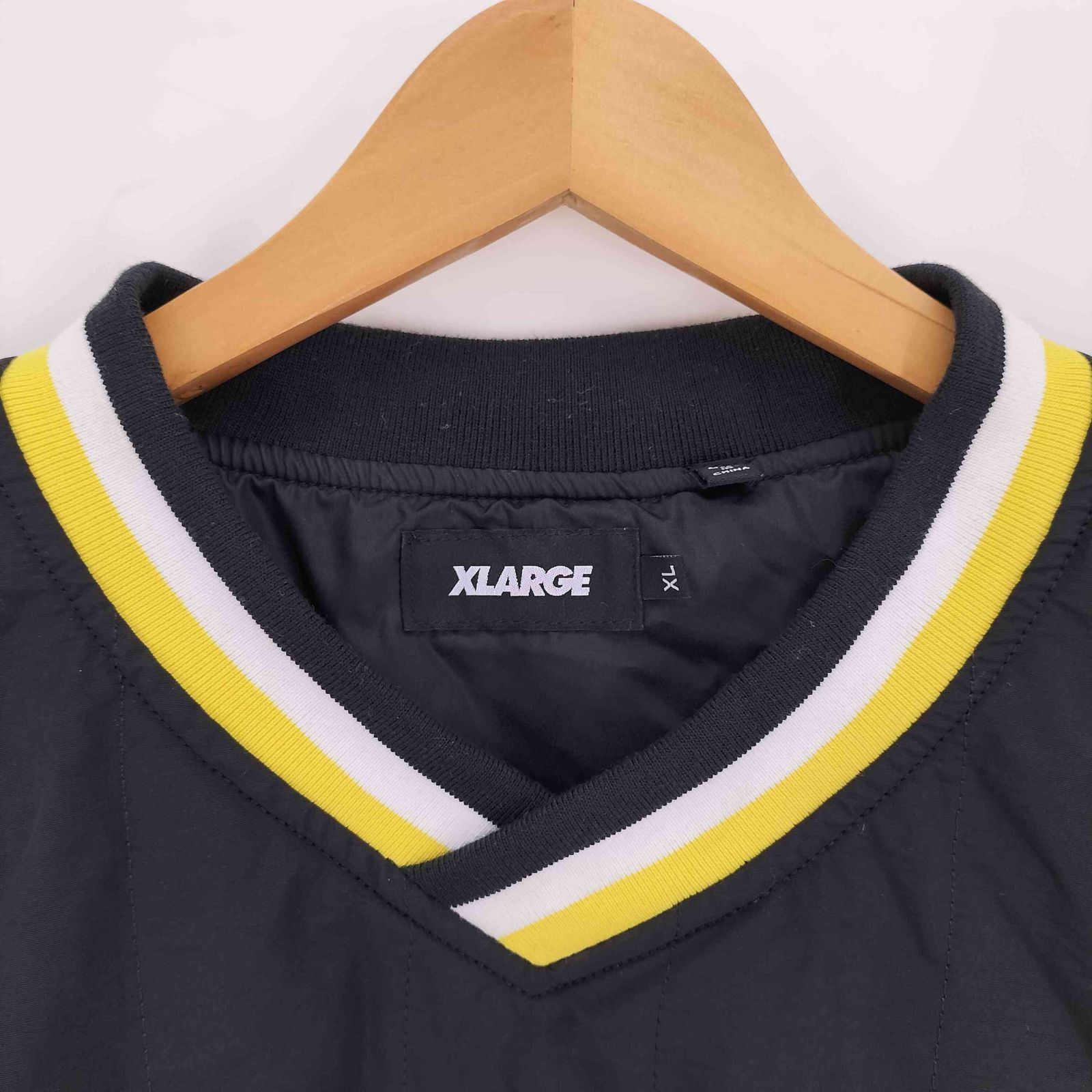 エクストララージ XLARGE キルティングロゴ フーデッド XLARGE 
