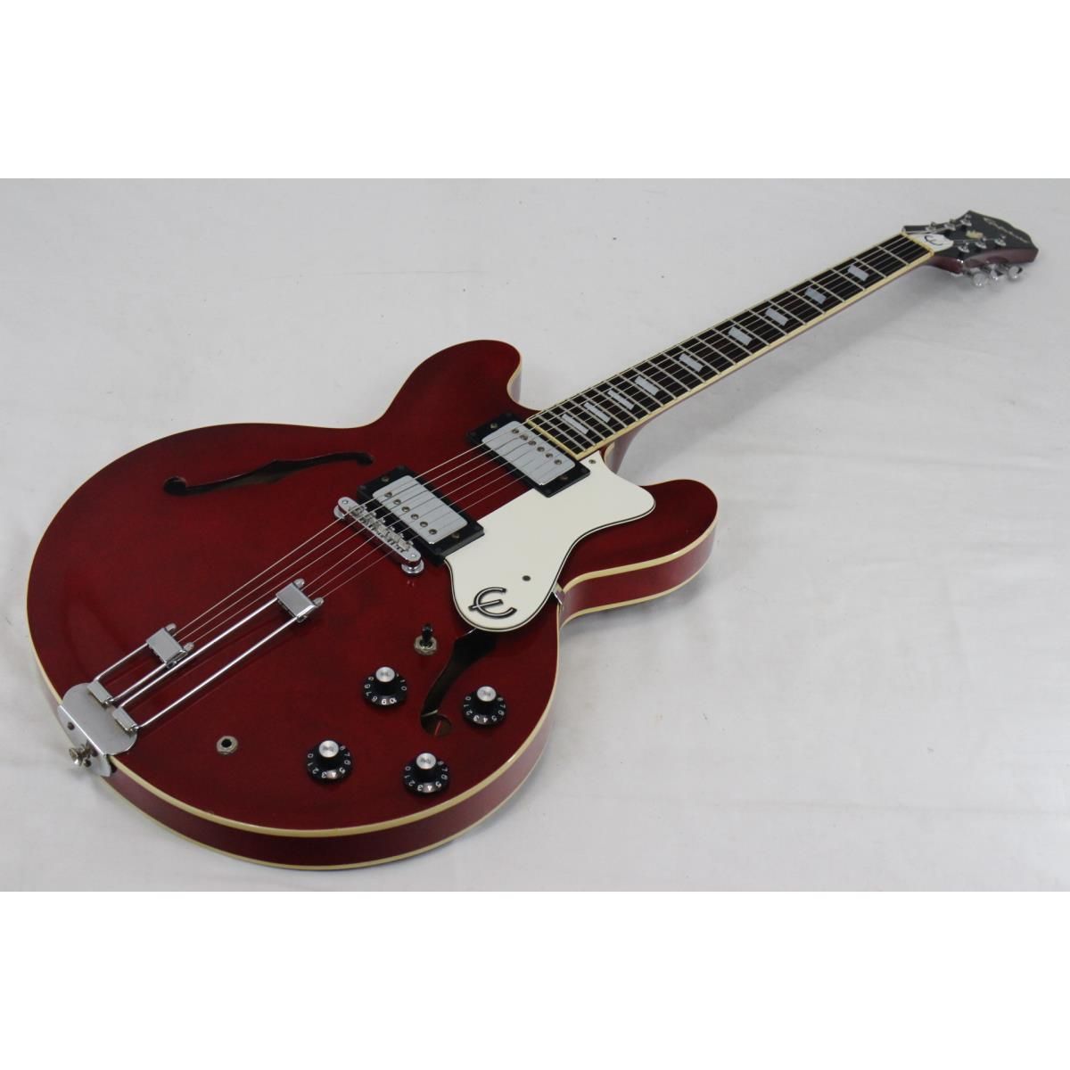 ＥＰＩＰＨＯＮＥ　ＲＩＶＩＥＲＡ