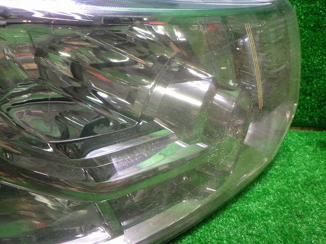 デリカD5 ヘッドライト