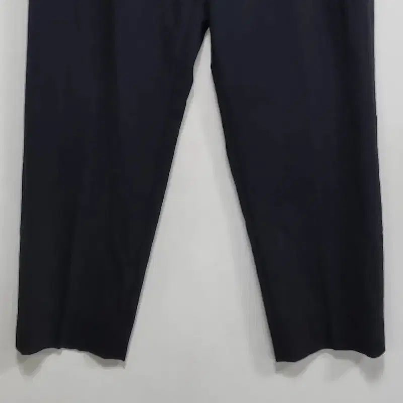 ストレッチ パンツ