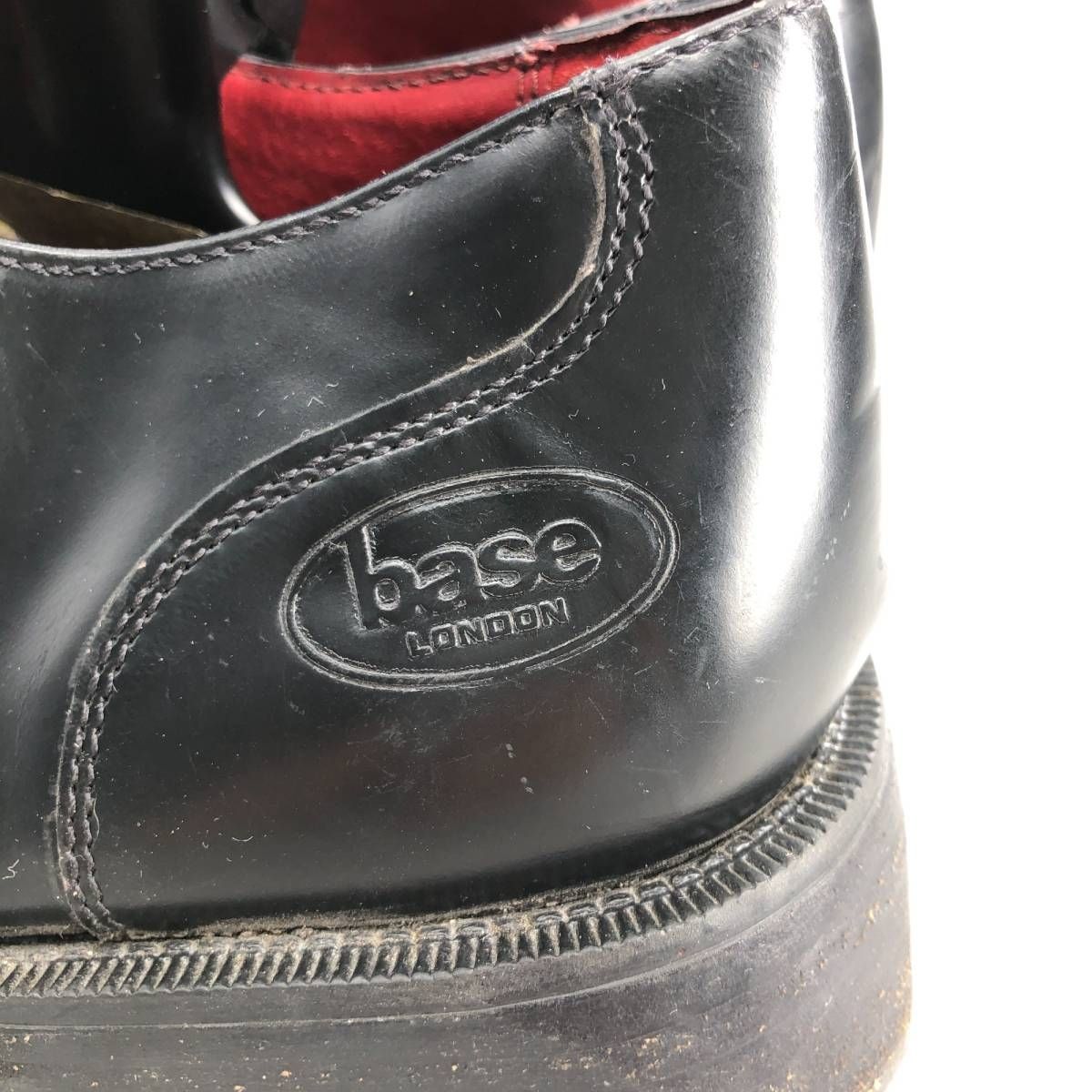 Uチップシューズ