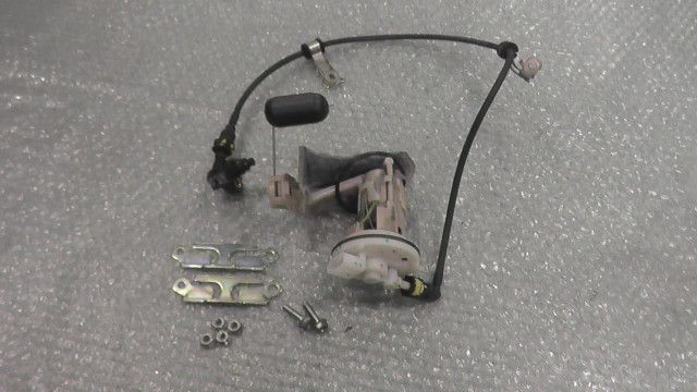 ジョグ FI AY01-1101xxx の 燃料ポンプ 1760493460