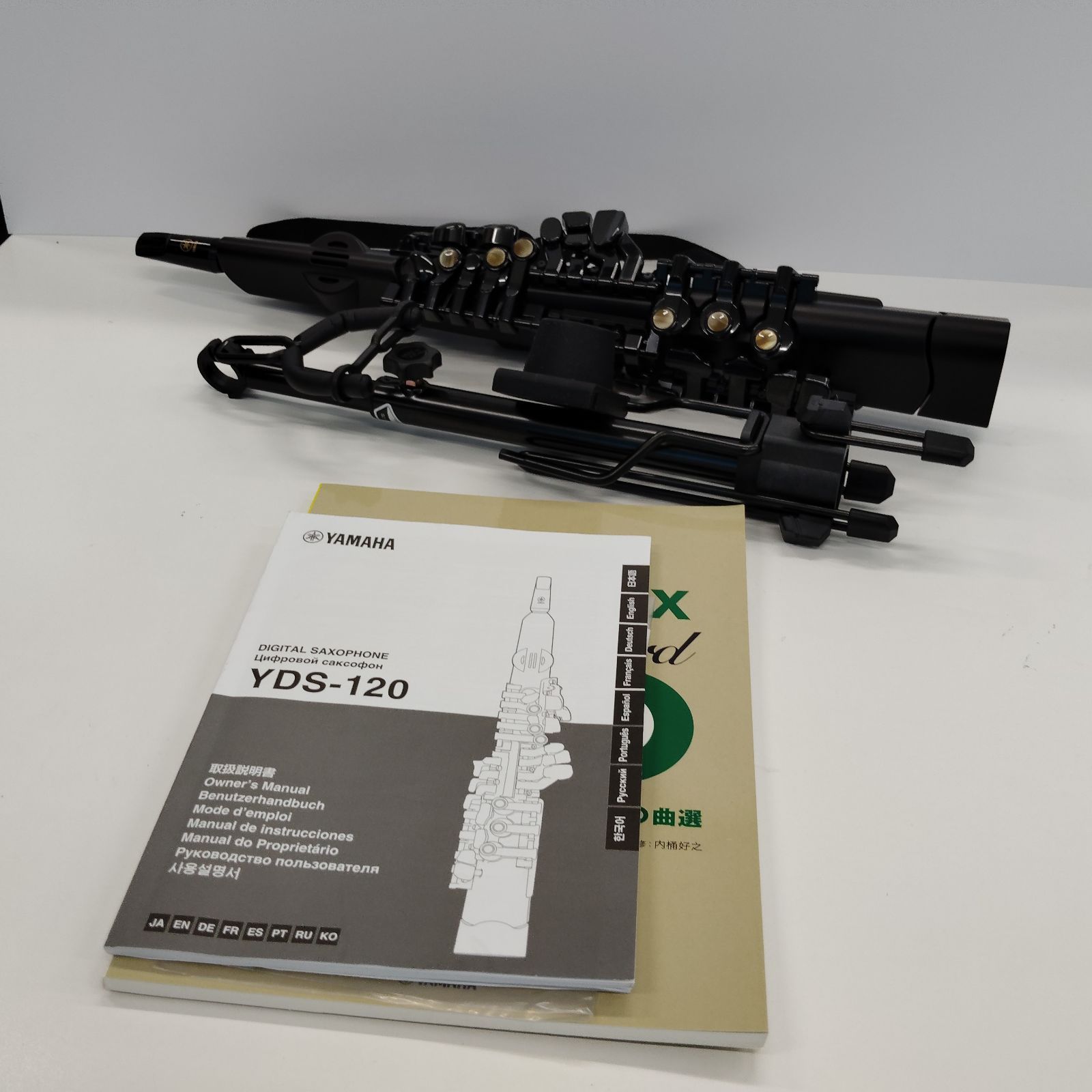 00294 Yamaha YDS-120 電子サックス- サックススタンド
