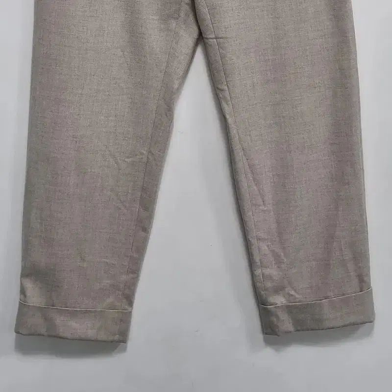 ウエスト後ろゴム