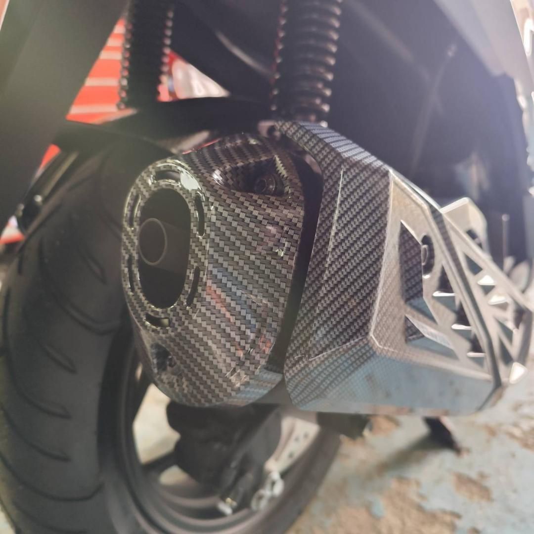 新型PCX(JK05/KF47)NEMOマフラーエンドキャップカーボン色❗️❗️ 2021年PCX(JK05/KF47)NEMO・マフラーエンドキャップカーボン色