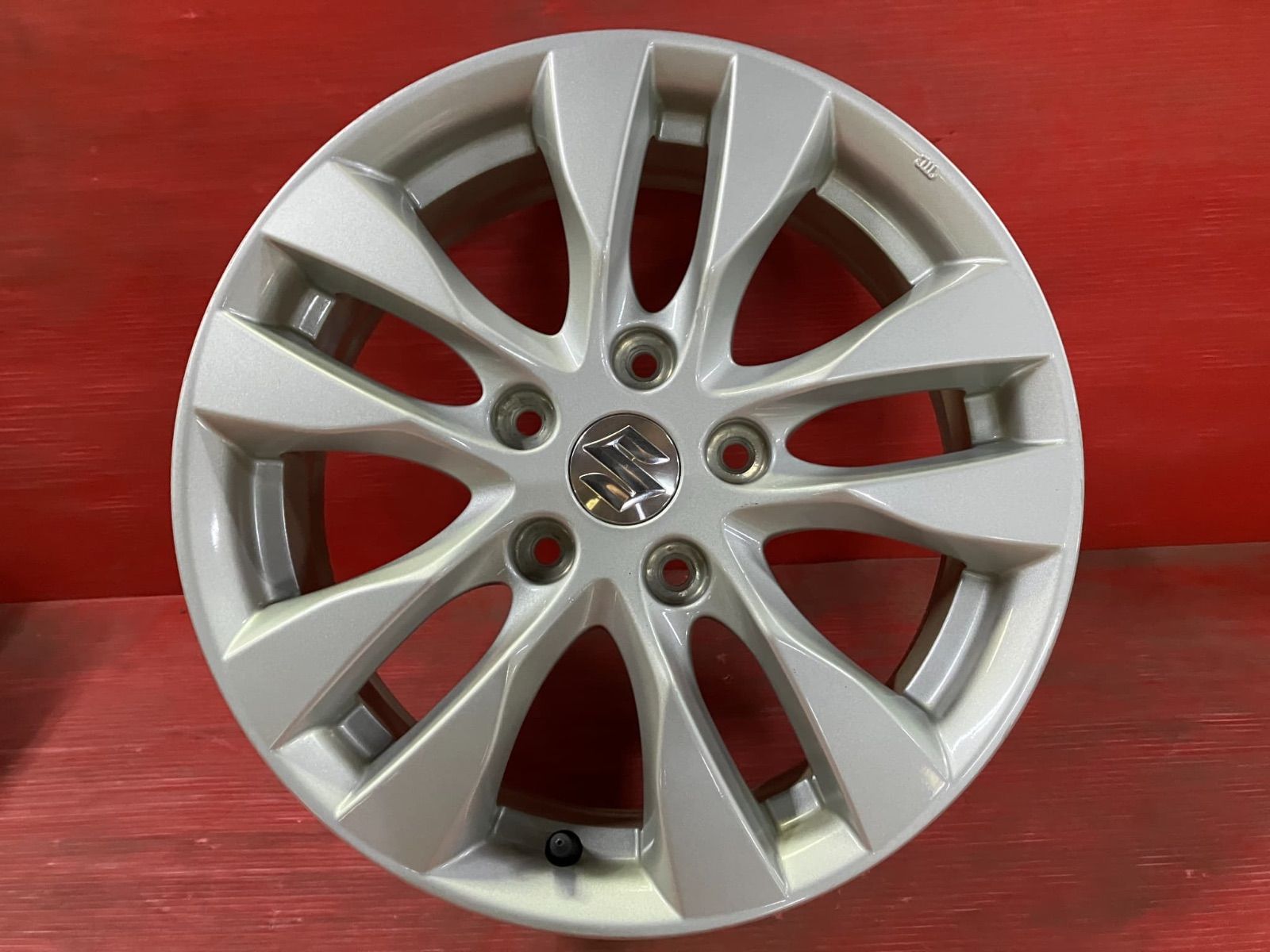 ホイール 16x6.0 50 114.3 5H スズキ SX4純正 4本SET