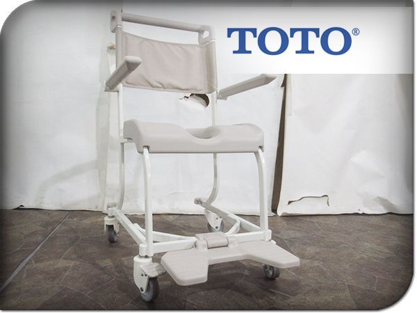 展示品□未使用品 TOTO トイレ/浴室用 キャスター付き 介護用車いす