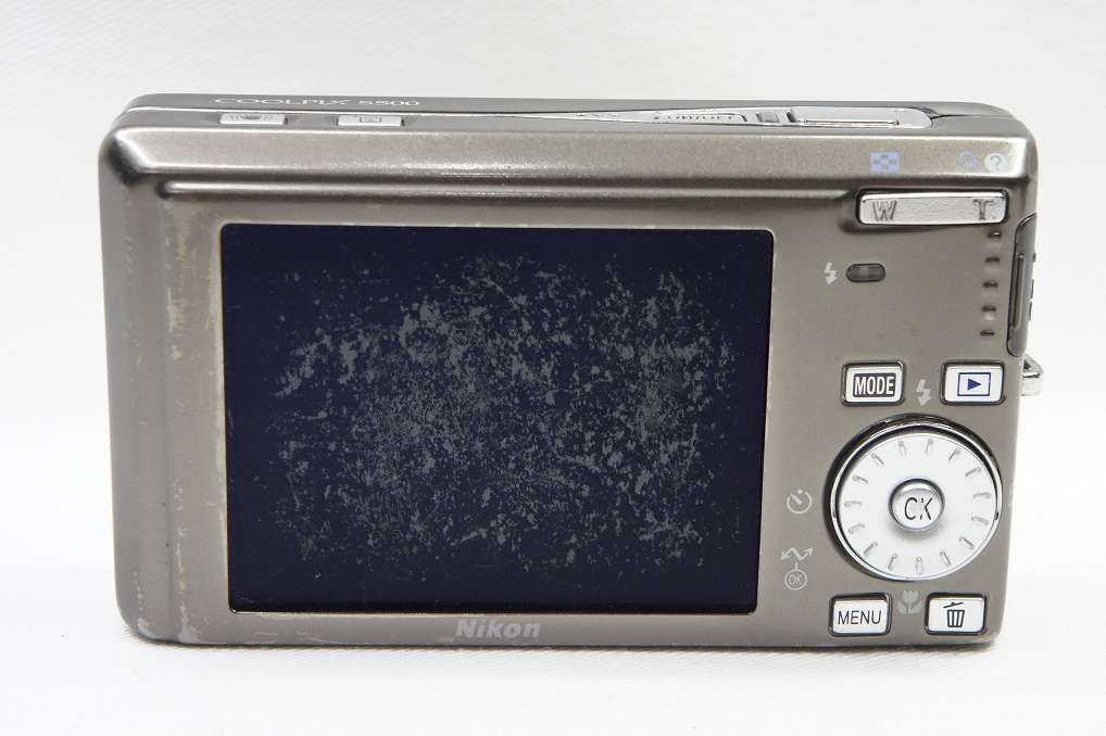 COOLPIX S500