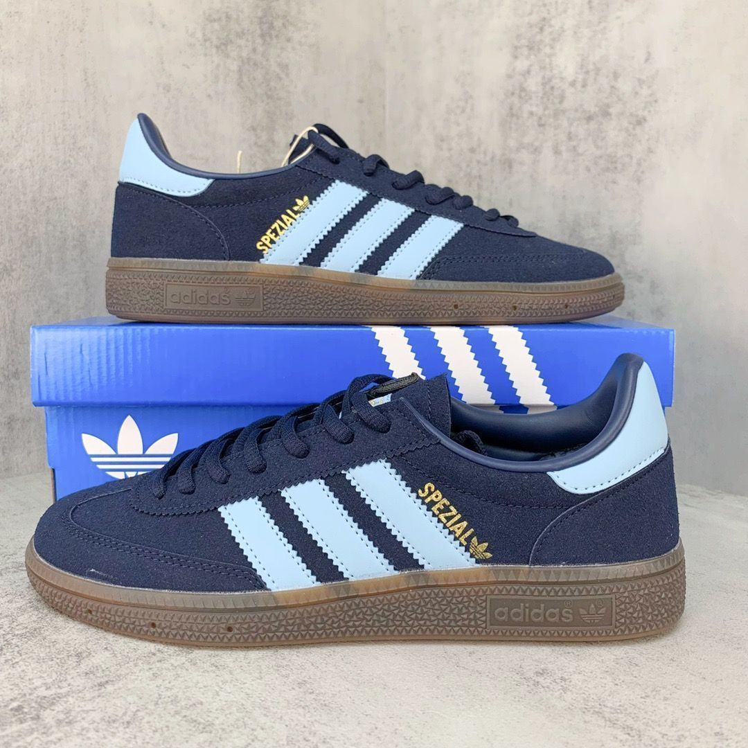 新品未使用adidasスニーカー スペツィアル SPEZIAL