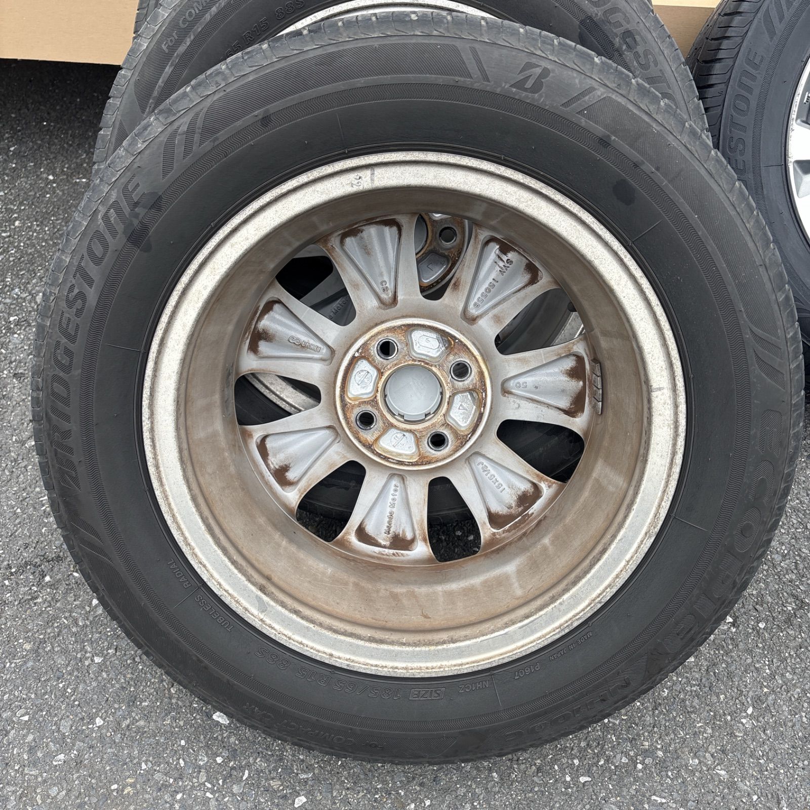 成約済み ホンダ フリード 純正ホイール 185/65R15