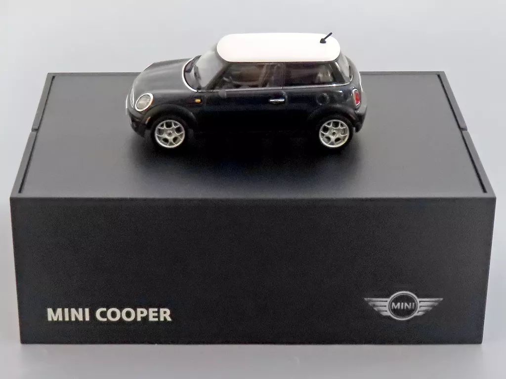 ミニカー 1 43 MINI COOPER ネイビー×ホワイト BMW特注 80420410394