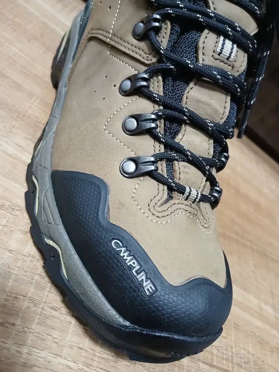 ゴアテックス 登山靴